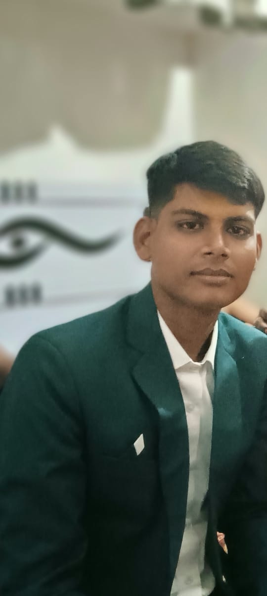 Owner of Monu Pigeon Net Service